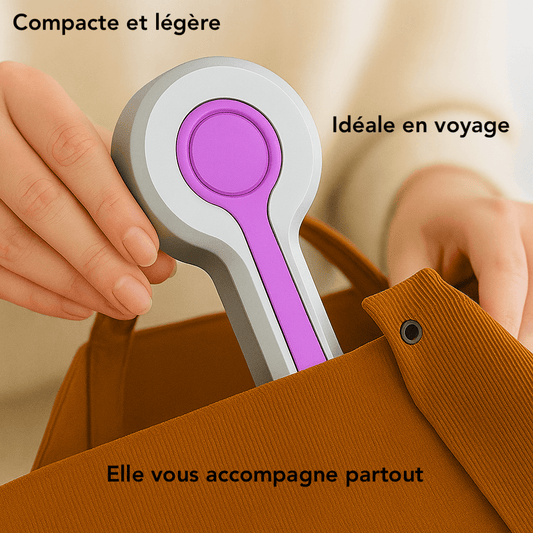 Brosse capillaire Zouna compacte et légère, parfaite pour les déplacements et les voyages.